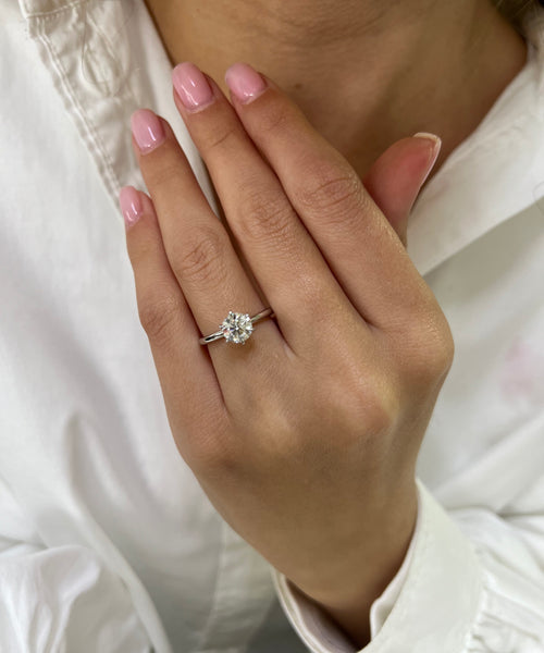 1.15 CT 6 PRONG SOLITAIRE ENGAGEMENT RING WITH A ROUND BRILLIANT DIAMOND