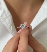 1.20 CT SOLITAIRE ENGAGEMENT RING WITH A ROUND BRILLIANT DIAMOND